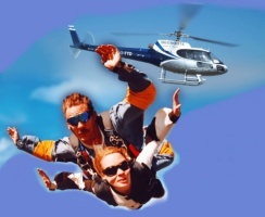 Saut en tandem d'hélicoptère à la Mer du Nord